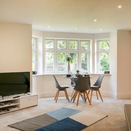 ✰Onpoint -Large 2 Bedroom Apt With Parking!✰ Nottingham Bagian luar foto