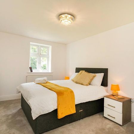 ✰Onpoint -Large 2 Bedroom Apt With Parking!✰ Nottingham Bagian luar foto