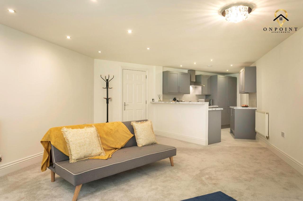 ✰Onpoint -Large 2 Bedroom Apt With Parking!✰ Nottingham Bagian luar foto