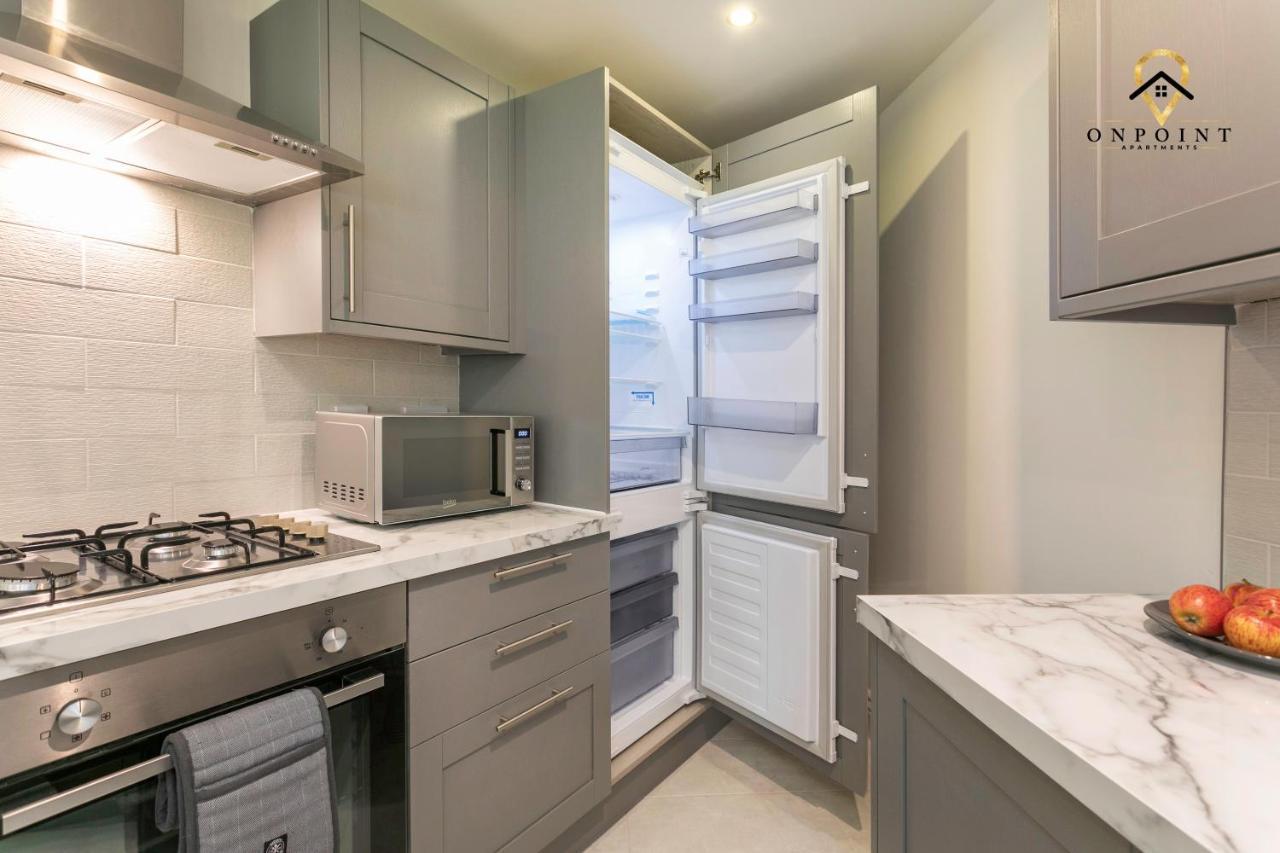 ✰Onpoint -Large 2 Bedroom Apt With Parking!✰ Nottingham Bagian luar foto