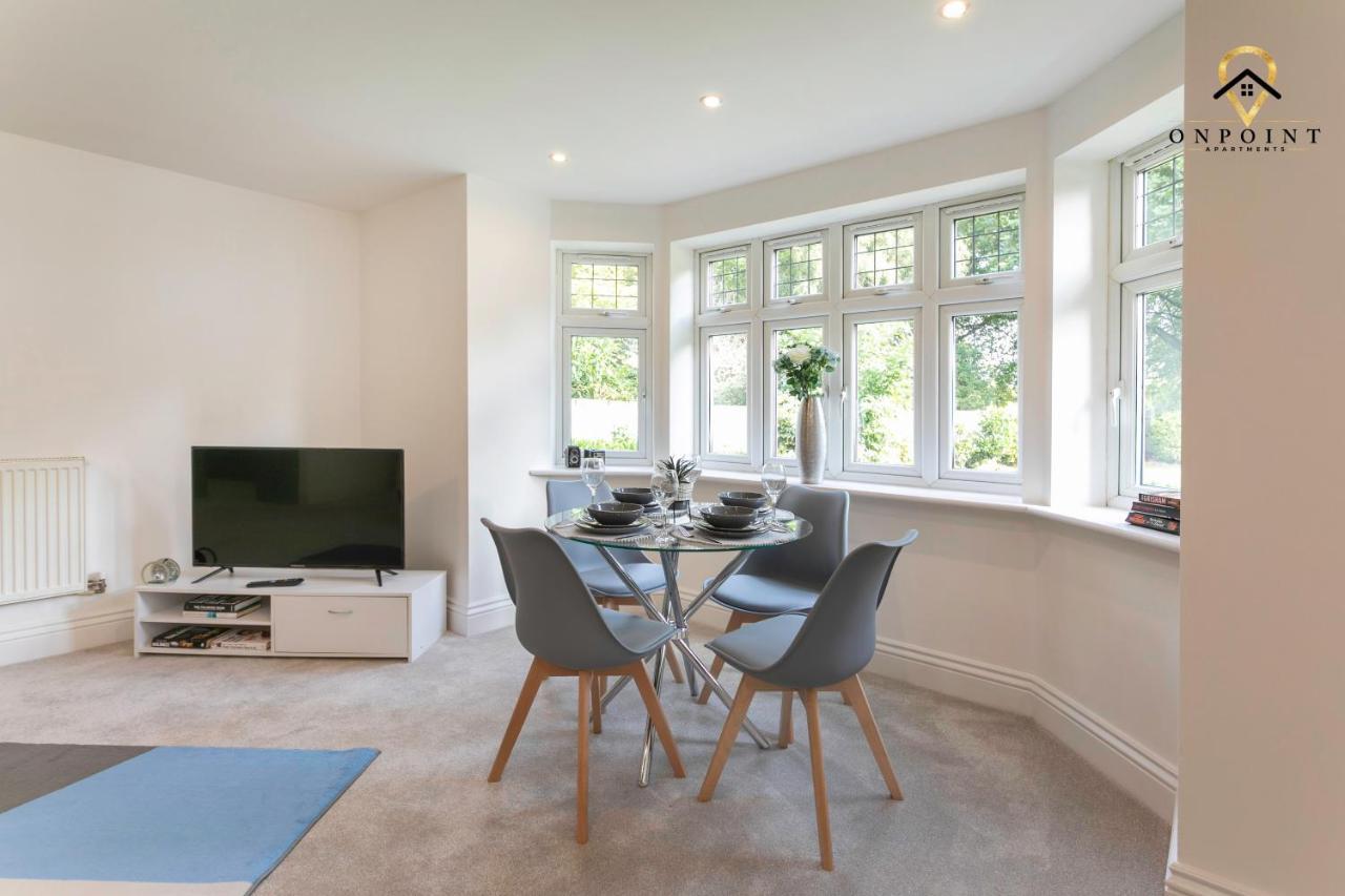✰Onpoint -Large 2 Bedroom Apt With Parking!✰ Nottingham Bagian luar foto