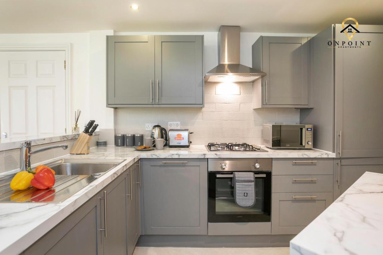 ✰Onpoint -Large 2 Bedroom Apt With Parking!✰ Nottingham Bagian luar foto