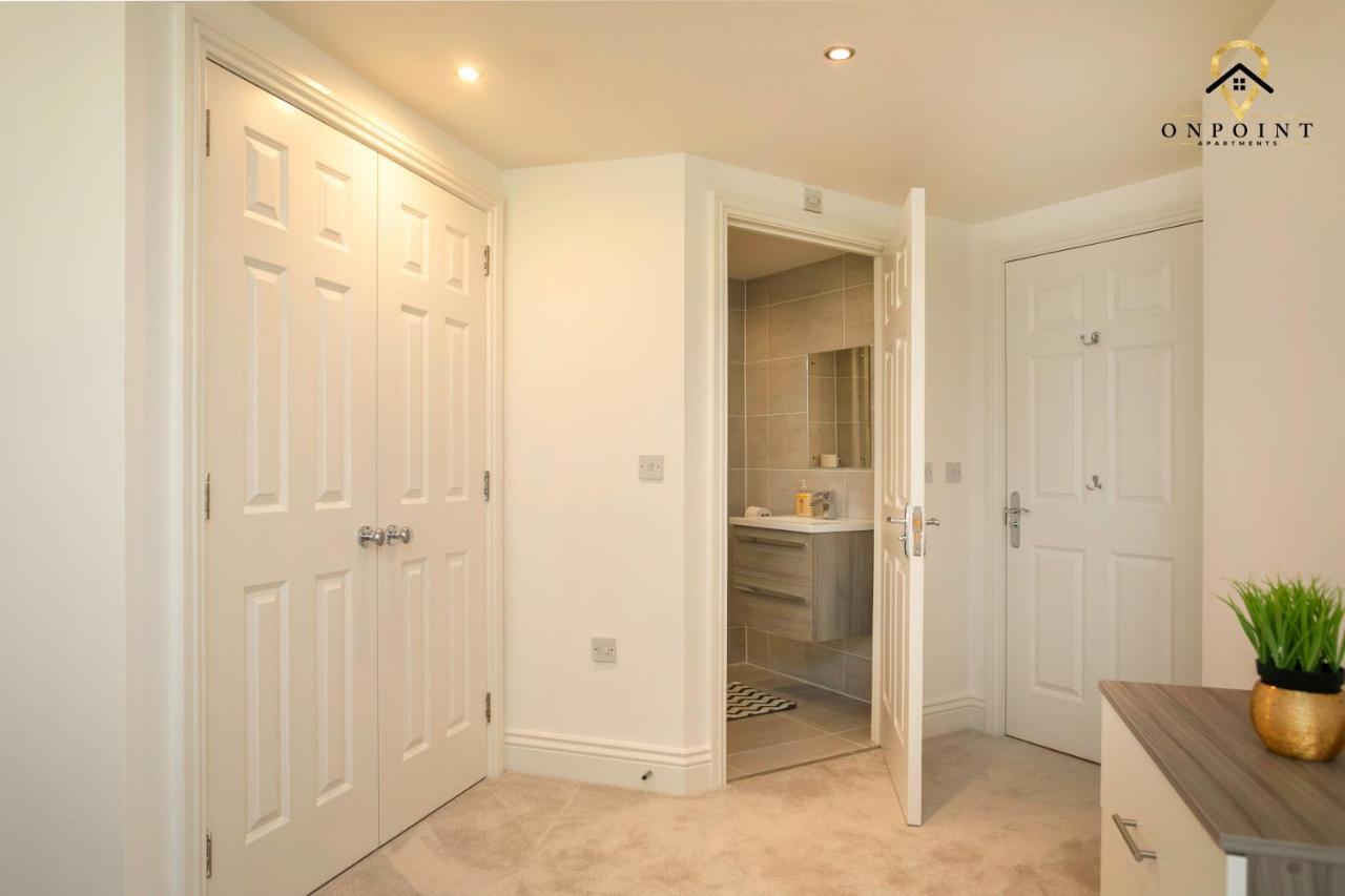 ✰Onpoint -Large 2 Bedroom Apt With Parking!✰ Nottingham Bagian luar foto