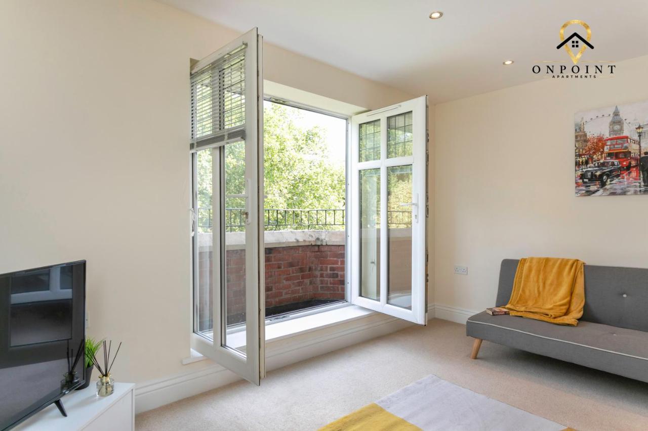 ✰Onpoint -Large 2 Bedroom Apt With Parking!✰ Nottingham Bagian luar foto