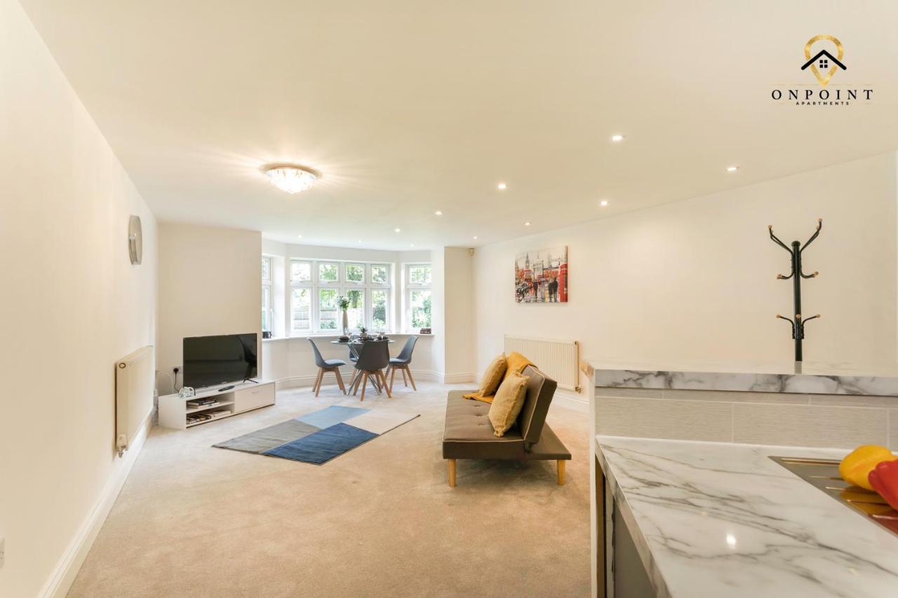 ✰Onpoint -Large 2 Bedroom Apt With Parking!✰ Nottingham Bagian luar foto