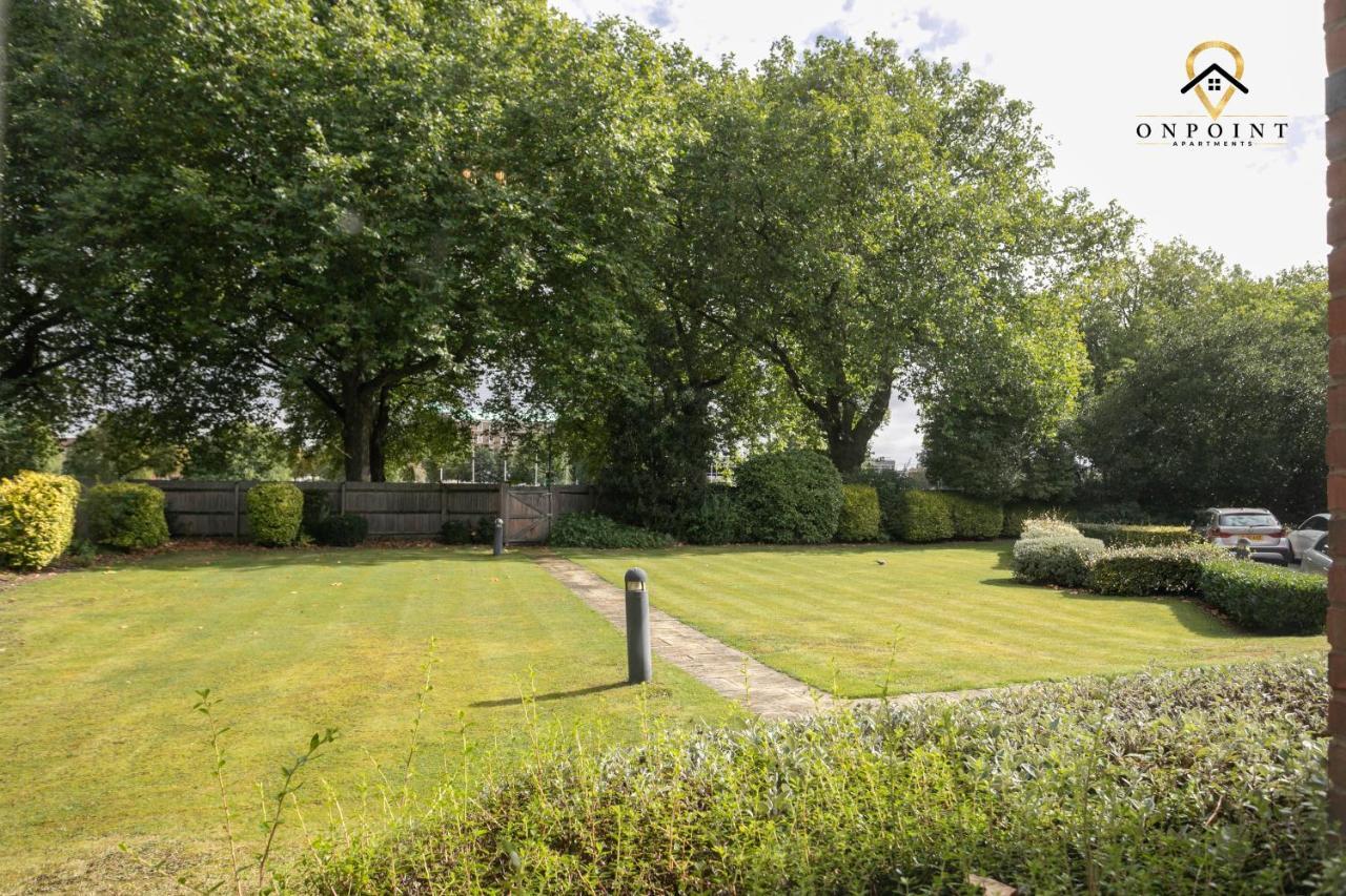 ✰Onpoint -Large 2 Bedroom Apt With Parking!✰ Nottingham Bagian luar foto