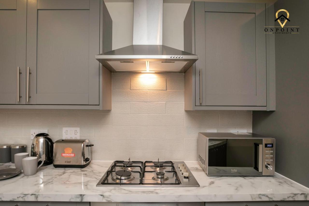 ✰Onpoint -Large 2 Bedroom Apt With Parking!✰ Nottingham Bagian luar foto