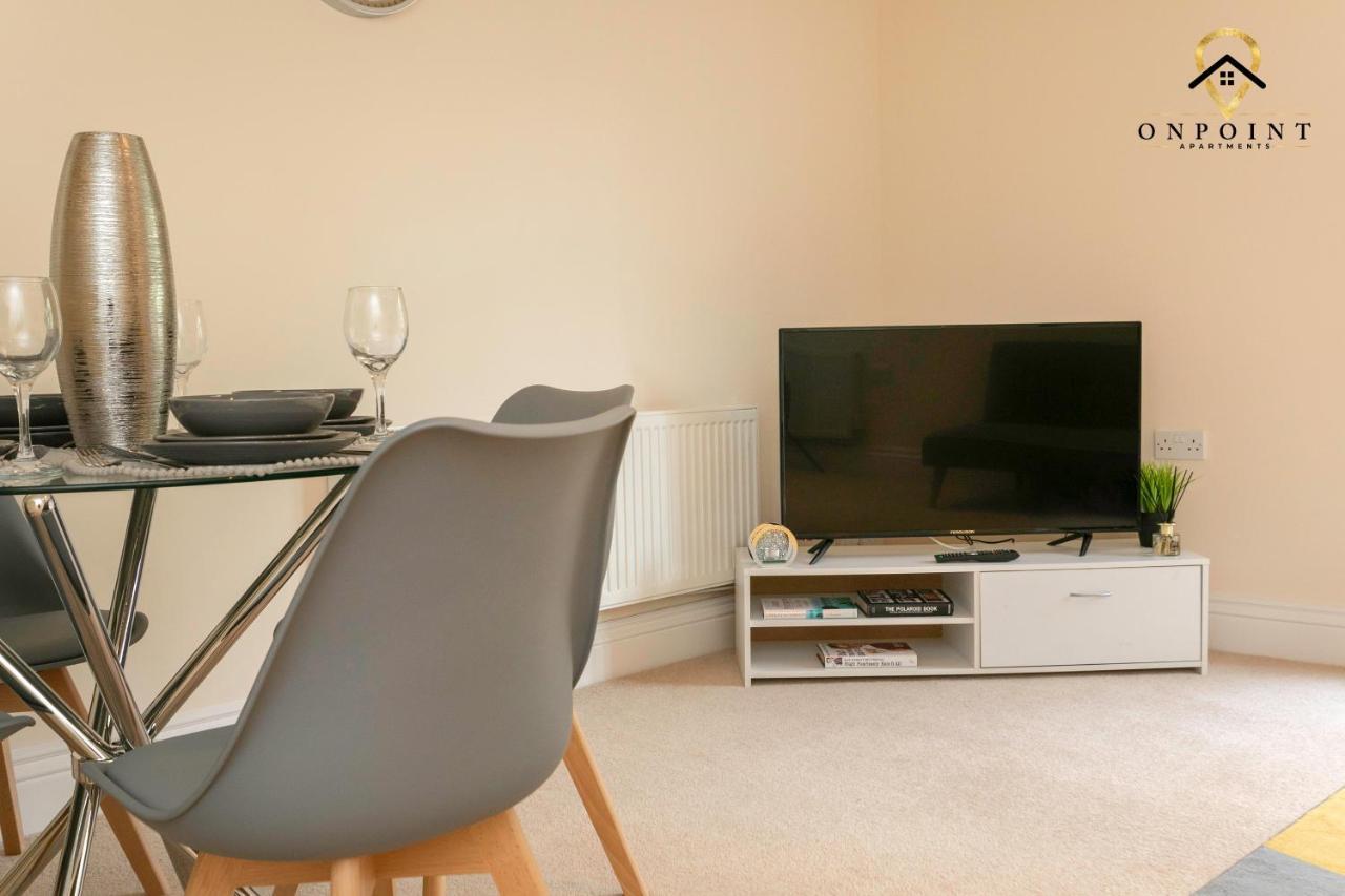 ✰Onpoint -Large 2 Bedroom Apt With Parking!✰ Nottingham Bagian luar foto