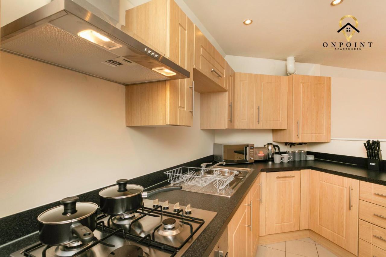 ✰Onpoint -Large 2 Bedroom Apt With Parking!✰ Nottingham Bagian luar foto